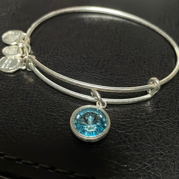Alex and Ani March birthstone bracelet - Picture 2 of 3